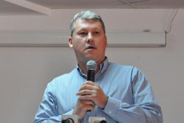 Pedeliştii constănţeni îl vor pe Cătălin Predoiu candidat la preşedinţia României